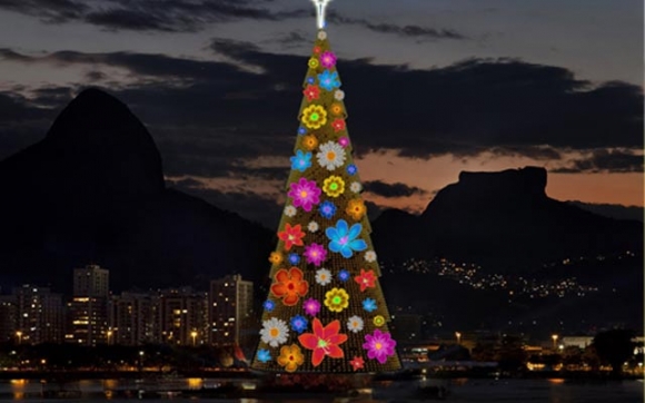 سەرنجڕاکێشترین و جوانترین درەختەکانی کریسمس