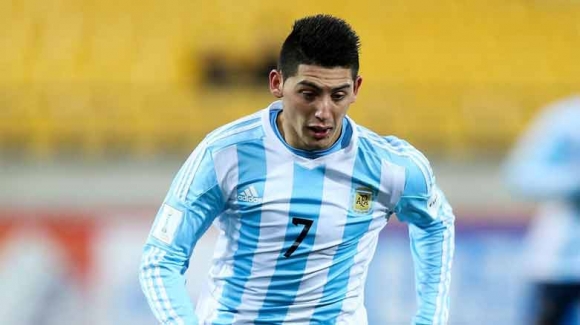 به‌ فه‌رمی ... ڤیاریال گرێبەستێكی لەگەڵ یاریزانێكی ئەرجێنتینی راگه‌یاند