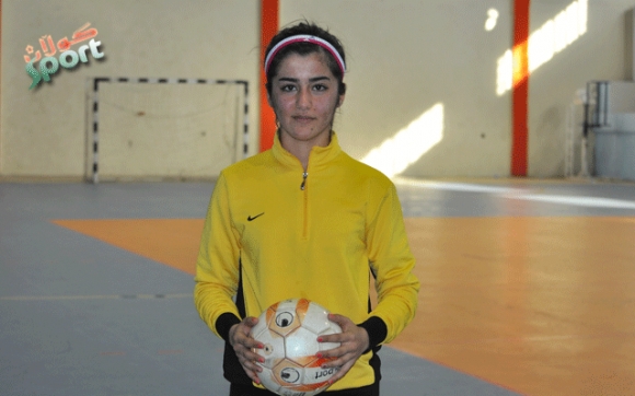 نەسرین خێروڵڵا یاریزانی ئافرەتانی هەولێر:  پێویستە زیاتر بـایەخ بە تـۆپی پێی ئافرەتان بدرێت