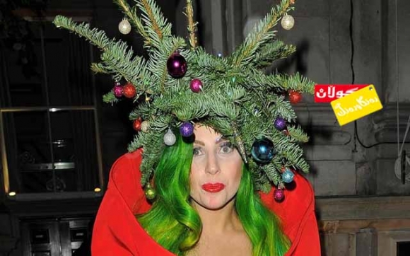 لەیدی گاگا بۆتە داری كریسمس!