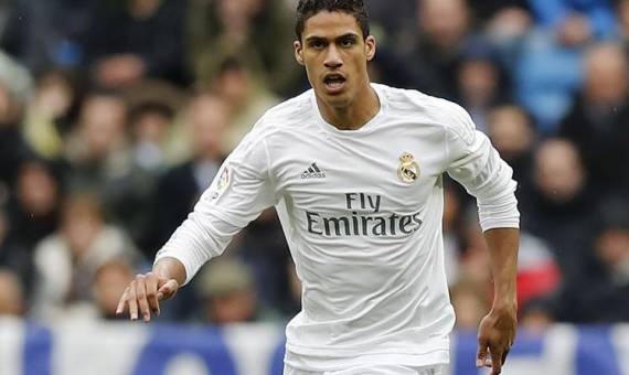 مۆرینھۆ واز لە ڤاران ناھێنێ