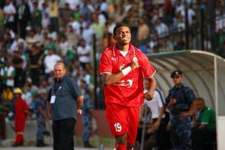 زاخۆ گرێبەستی لەگەڵ یاریزانێكی لیبی مۆركرد