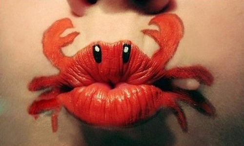 لێوی جوان و سەیر