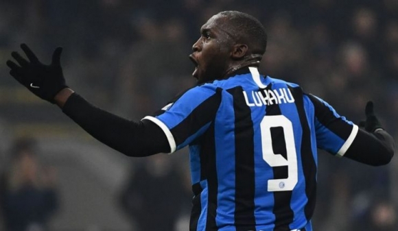 بارسا هه‌وڵی گواستنه‌وه‌ى لۆكاكۆ ده‌دات