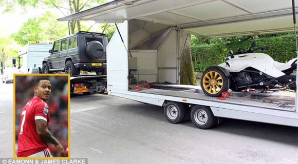 دیپای به‌ ئۆتۆمبێلێكی گه‌وره‌ی بارهه‌ڵگر 2 شته‌ به‌نرخه‌كه‌ی به‌ره‌و وڵاته‌كه‌ی نارده‌وه‌