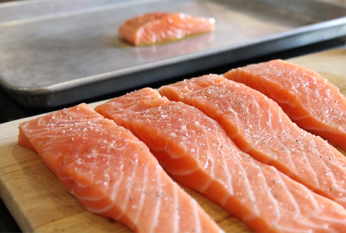 ماسی سالمۆن بۆ دابەزاندنی كۆلیستیرۆل