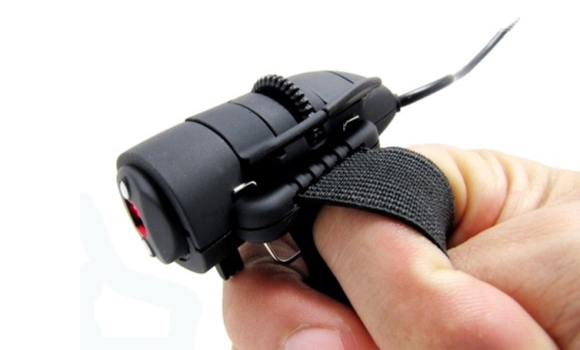 ماوسی سێ ڕەهەندی گوستیلەیی