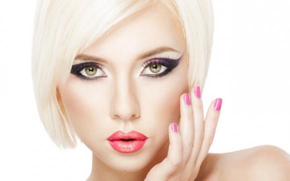 هەنگاوە سەرەكییەكانی ماكیاژی چاو