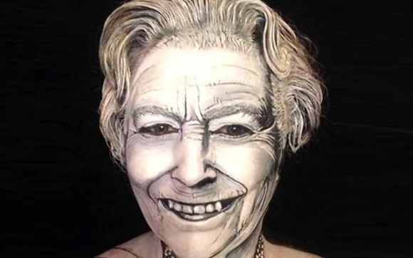 بە ماكیاژ هەموو شتێكت بۆ دەكات