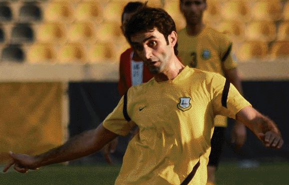 یاریزانێکی ھەولێر داوای لێ بوردن لە ھاندەرانیان دەکات