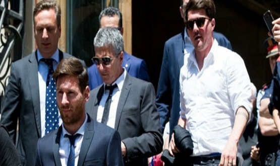 باوكی مێسی لەبارەی گرێبەستی كورەكی لەگەڵ بارسێلۆنا هاتە دەنگ