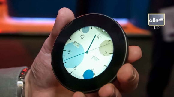 مۆبایلێك بە دیزاینێكی زۆر جیاواز