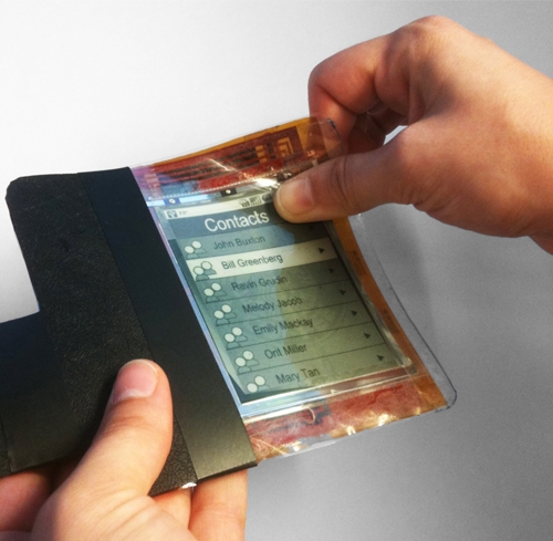 مۆبایلێك تەنك وەك كاغەز