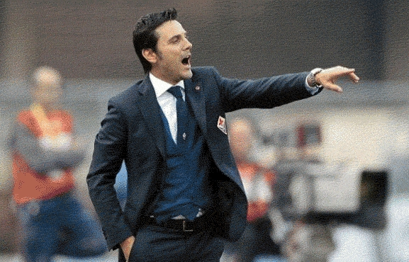 میلان ھەوڵی بەدەستھێنانی ڕاھێنەرێک دەدات