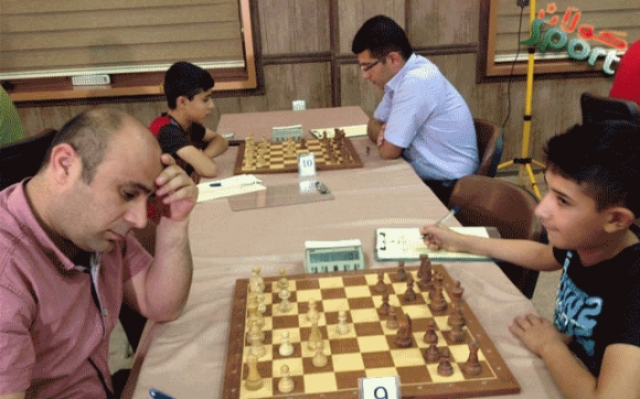 یانەی شەترەنجی خانزاد بەردەوامە لە چاڵاکییەکان