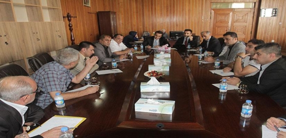 كێشه‌ ‌و داواكارییه‌كانی یانه‌ وه‌رزشییه‌كان گه‌یه‌نرایه‌ په‌رله‌مان لیژنه‌ی وه‌رزش ‌و لاوان له‌گه‌ڵ شاندێكی باڵای یه‌كێتیی تۆپی پێی كوردستان كۆبۆوه‌