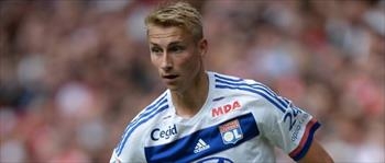 بە فەرمی ... مێرنگی بەرگریکارێکی هێنایە ڕیزەکانی