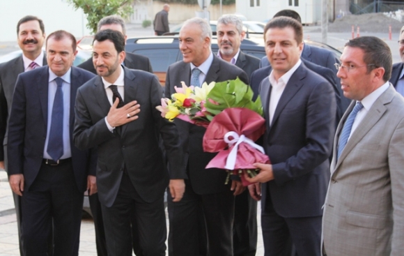 وەزیرى وەرزش و لاوانی عێراق سەردانی یانەی هەولێری كرد