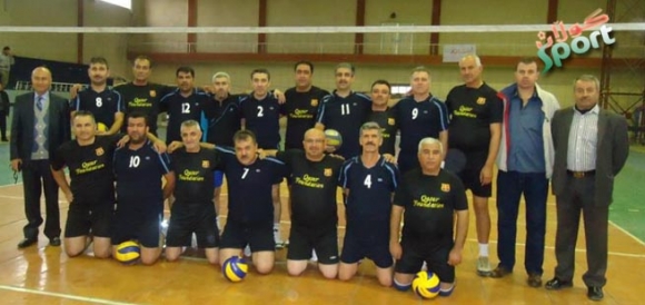 پاڵەوانێتی بالەی وەرزشوانە دێرینەكانی كوردستان بۆ تۆپی بالە بەڕێوەچوو