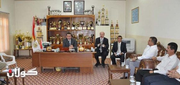 بەرێوەبەر گشتی پەروەردەی هەولێر:لەگەڵ سەرجەم بەرپرسی چاڵاكی ووەرزشی دیدەوانی پەروەردەكان كۆبووە