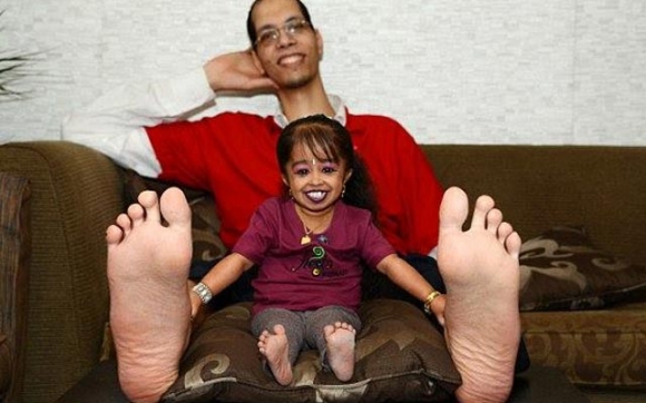 گەورەترین پێی لە جیهان