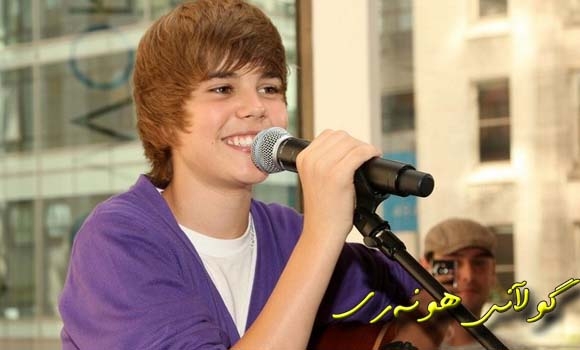 پێڵاوێكی خۆی به‌خشیه‌ نه‌خۆشه‌كانی شێرپه‌نجه‌