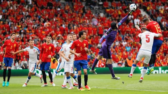 پیته‌ر چیك به‌ یاریزانێكی هه‌ڵبژارده‌ی ئیسپانیا سه‌رسامه‌