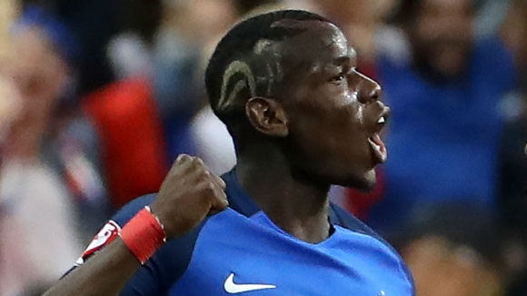 لەسەر نرخە خەیاڵییەکەی پۆگبا کلۆپ و ڤینگەر ڕەخنەی توندیان گرت