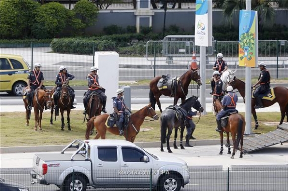 پۆلیسی بەڕازیل لەگەڵ دەستپێکی ئۆلۆمپیادی ڕیۆ دی جانیرۆ مان دەگرێت
