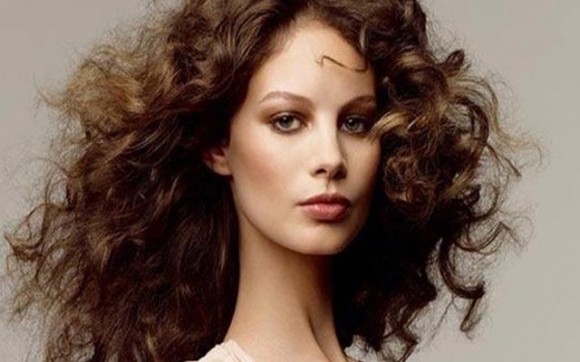 هەندێک ڕێنمایی گرنگ بۆ قژ لوولەکان