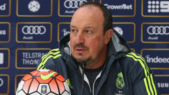 ڕیاڵ مەدرید ڕافائێل بینیتێز خەڵات دەکات