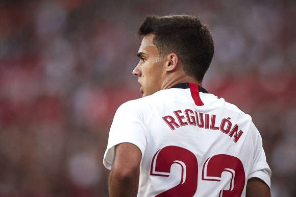 ریگیلۆن له‌ چه‌ندین یانه‌ى ئه‌وروپا داواكراوه‌