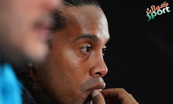 بەهۆی دایکییەوە ، رۆناڵدینیۆ نزیک بووە لە وازهێنان