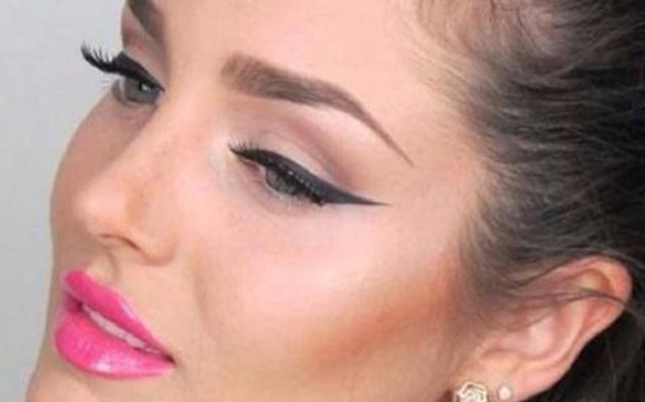 جوانترین ستایلەکانی ڕومێلی چاو