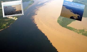 رووبارێك لەدوو جۆرە ئاو