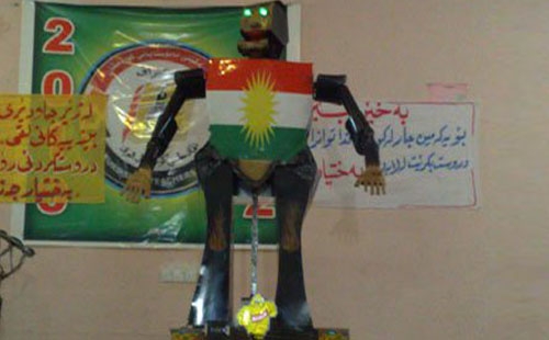 رۆبۆتەكەی كوردستان تەوقەش دەكات!