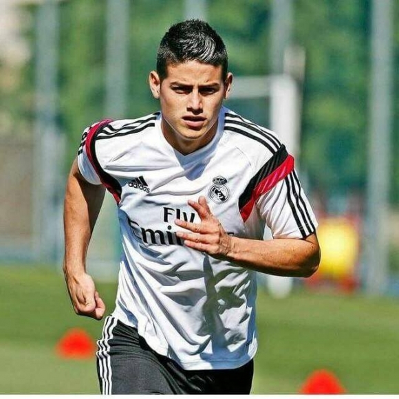 جەیمس بەهۆی ئەم هۆكارەوە ماڵئاوای لە مێرنگی دەكات