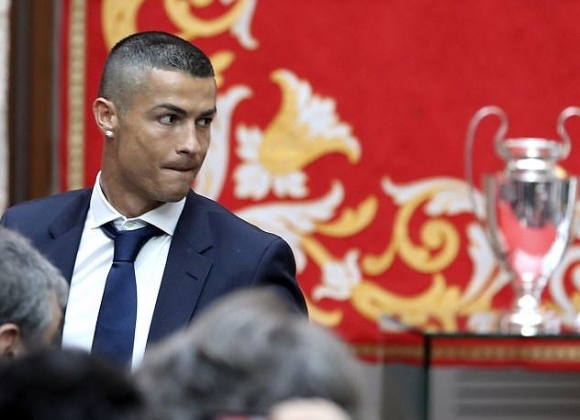 جگە لە مان یونایتد و سان جێرمان بایرنیش هاتە نێو  ركابه‌ری كردن بۆ بەدەستهێنانی رۆناڵدۆ