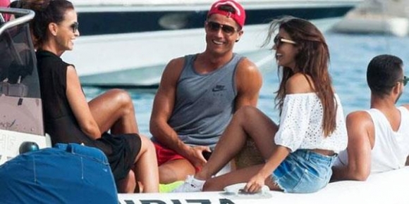 بەوێنە ... کچە ئیتاڵیەکە لە لێدوانێكیدا پەیوەندی نێوان خۆی و کریستیانۆ ئاشکرا دەکات