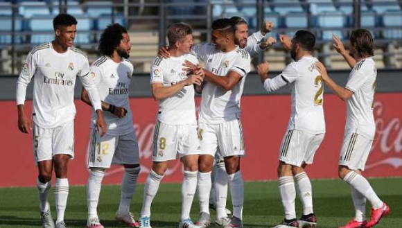 ریال مه‌درید لاسایی چێلسى ده‌كاته‌وه‌ له‌ گواستنه‌وه‌ى یاریزانان