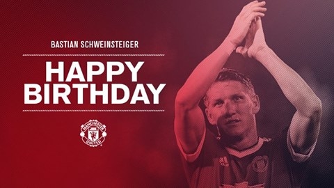 لە ماڵپەری فەرمی خۆیدا مانچێستەر یونایتد پیرۆزبای ساڵ یادی لە شڤانشتایگەر كرد