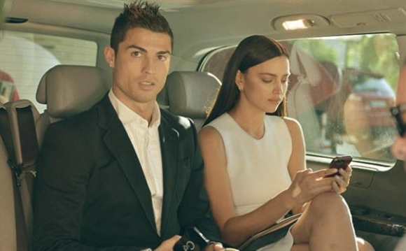 بە وێنە ... رۆناڵدۆ تا ئێستا وازی لە ئیرینا شایك نەهێناوە