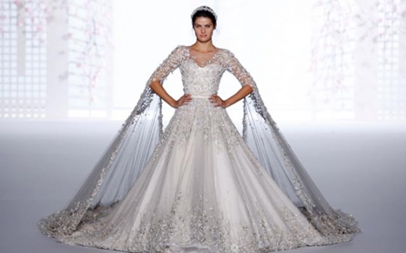 كراسی شاژنانەی  (2017) بۆ بووكان