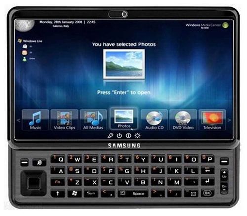 تەبلێتێكی نوێ بە كیبۆردێكی تایبەتەوە