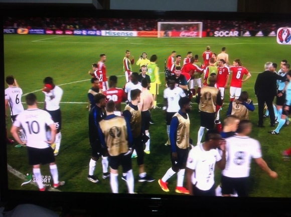 یاری نێوان فەرەنسا و سویسرا كۆتای پێهات لە بەرژەوەندی هەردوو لا