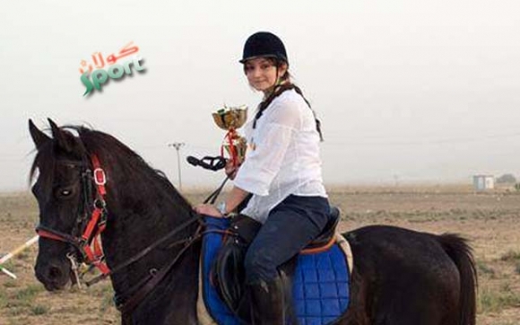 تاژان شێخ نەسرەدین: سێ ساڵە بێ ركابەر یەكەمی ئەسپسوارانم لە هەرێمی كوردستان