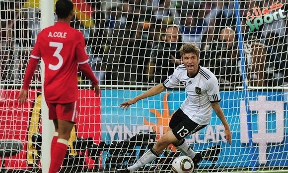 مۆله‌ر به‌باشترین یاریزانی نێوان ئه‌ڵمانیا و ئینگلته‌را هه‌ڵبژێردرا