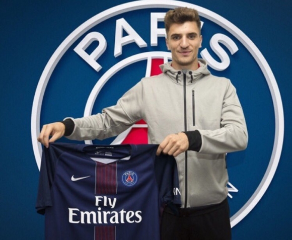 بە فەرمی ... پاریس سان جێرمان یاریزانێکی تری هێنایە ریزەكانیەوە