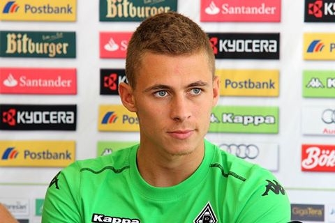 تۆرگان ھازارد رەتیدەکاتەوە بگەرێتەوە ریزەکانی چێلسی ئینگلیزی