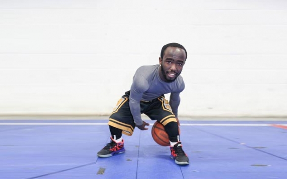 كورتترین یاریزانی تۆپی سەبەتە ببینە